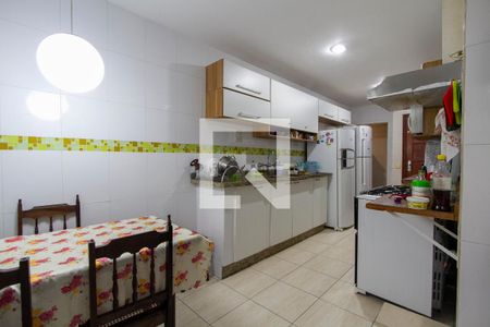 Apartamento à venda com 320m², 6 quartos e 2 vagasCozinha