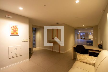 Apartamento à venda com 320m², 6 quartos e 2 vagasRecepção