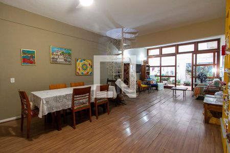 Apartamento à venda com 320m², 6 quartos e 2 vagasSala