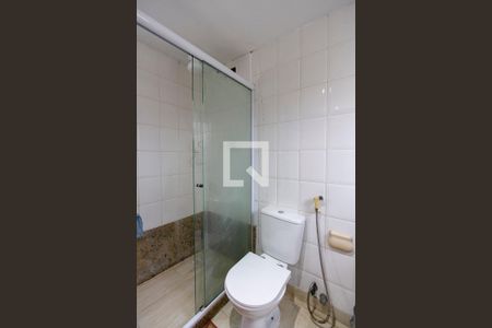 Apartamento à venda com 320m², 6 quartos e 2 vagasBanheiro Quarto 3 suíte