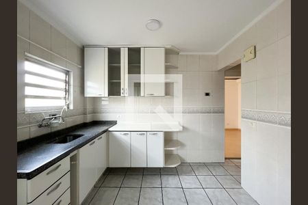 Apartamento para alugar com 71m², 2 quartos e 1 vagaCozinha
