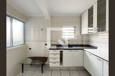 Apartamento para alugar com 71m², 2 quartos e 1 vagaCozinha