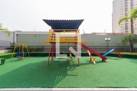 Apartamento à venda com 85m², 3 quartos e 2 vagas Apartamento à venda com 85m², 3 quartos e 2 vagasPlayground