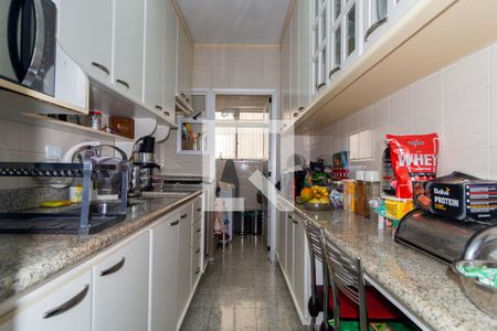 Apartamento à venda com 85m², 3 quartos e 2 vagas Apartamento à venda com 85m², 3 quartos e 2 vagasCozinha