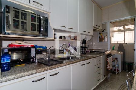 Apartamento à venda com 85m², 3 quartos e 2 vagas Apartamento à venda com 85m², 3 quartos e 2 vagasCozinha