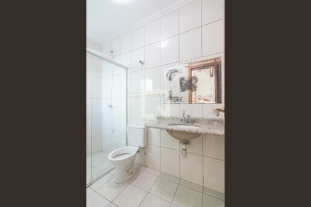 Casa para alugar com 163m², 3 quartos e 3 vagas Casa para alugar com 163m², 3 quartos e 3 vagasBanheiro da Suite 3