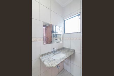 Casa para alugar com 163m², 3 quartos e 3 vagas Casa para alugar com 163m², 3 quartos e 3 vagasBanheiro da Suite 2