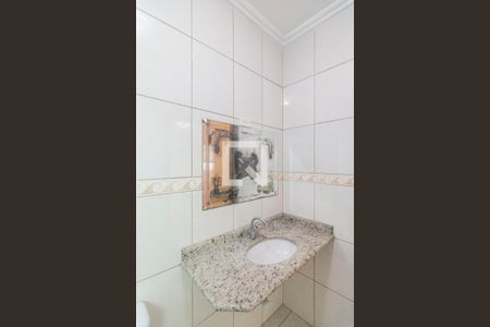 Casa para alugar com 163m², 3 quartos e 3 vagas Casa para alugar com 163m², 3 quartos e 3 vagasBanheiro da Suite 3