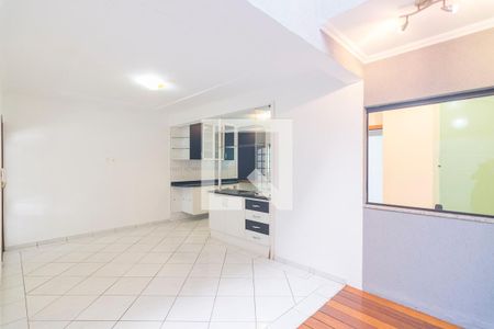 Casa para alugar com 163m², 3 quartos e 3 vagas Casa para alugar com 163m², 3 quartos e 3 vagasCopa