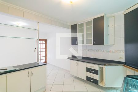 Casa para alugar com 163m², 3 quartos e 3 vagas Casa para alugar com 163m², 3 quartos e 3 vagasCozinha