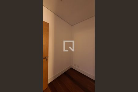 Apartamento à venda com 170m², 3 quartos e 3 vagasSuíte 1