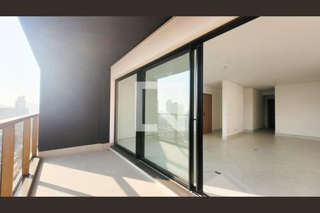 Apartamento à venda com 170m², 3 quartos e 3 vagasVaranda da Sala