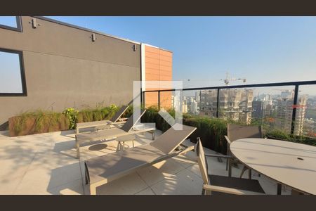 Apartamento à venda com 170m², 3 quartos e 3 vagasÁrea comum - Piscina