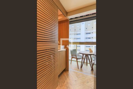 Apartamento à venda com 74m², 1 quarto e 1 vagaÁrea de Serviço