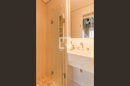 Apartamento à venda com 74m², 1 quarto e 1 vagaBanheiro da Suíte