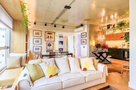 Apartamento à venda com 74m², 1 quarto e 1 vagaSala