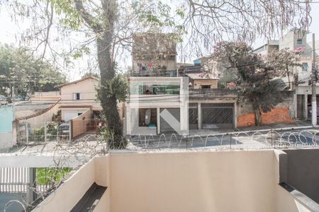 Casa à venda com 133m², 2 quartos e 2 vagas Casa à venda com 133m², 2 quartos e 2 vagasVista