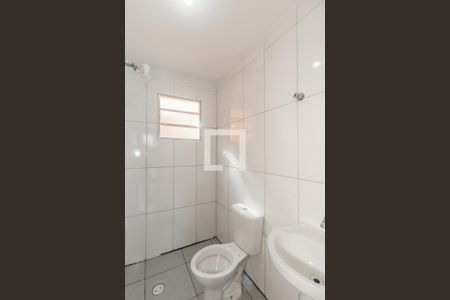 Casa à venda com 133m², 2 quartos e 2 vagas Casa à venda com 133m², 2 quartos e 2 vagasBanheiro da Suite