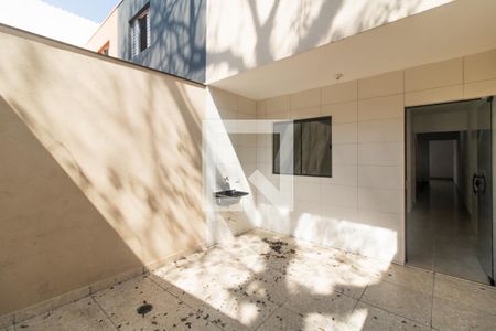 Casa à venda com 133m², 2 quartos e 2 vagas Casa à venda com 133m², 2 quartos e 2 vagasÁrea de Serviço