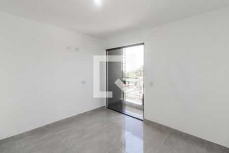 Casa à venda com 133m², 2 quartos e 2 vagas Casa à venda com 133m², 2 quartos e 2 vagasSuite