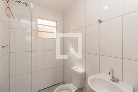 Casa à venda com 133m², 2 quartos e 2 vagas Casa à venda com 133m², 2 quartos e 2 vagasBanheiro da Suite