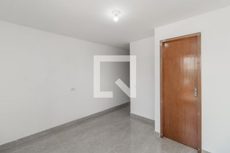 Casa à venda com 133m², 2 quartos e 2 vagas Casa à venda com 133m², 2 quartos e 2 vagasSuite