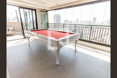 Apartamento à venda com 230m², 4 quartos e 3 vagas Apartamento à venda com 230m², 4 quartos e 3 vagasVaranda Superior