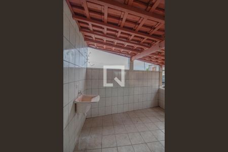 Casa à venda com 210m², 2 quartos e sem vagaÁrea de Serviço