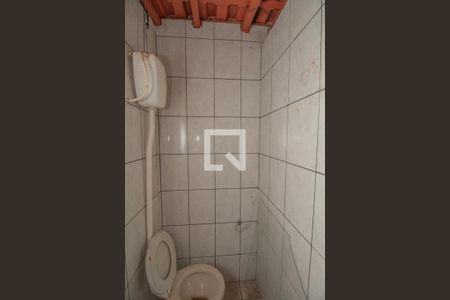 Casa à venda com 210m², 2 quartos e sem vagaBanheiro de Serviço