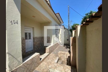 Casa à venda com 85m², 3 quartos e 1 vagaFrente 