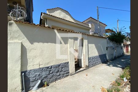 Casa à venda com 85m², 3 quartos e 1 vagaFachada