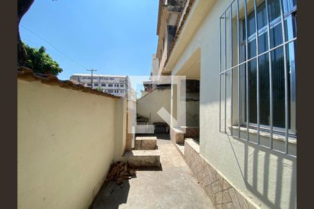 Casa à venda com 85m², 3 quartos e 1 vagaFrente 