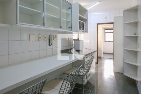 Apartamento para alugar com 115m², 3 quartos e 3 vagasCozinha