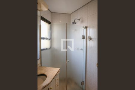 Apartamento para alugar com 115m², 3 quartos e 3 vagasBanheiro Quarto 2