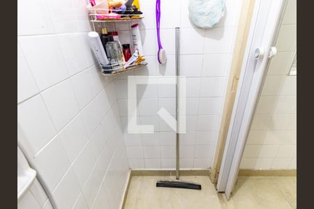 Apartamento à venda com 89m², 2 quartos e sem vaga Apartamento à venda com 89m², 2 quartos e sem vagaBanheiro de serviço