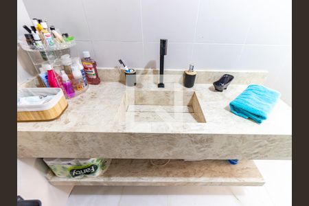 Apartamento à venda com 89m², 2 quartos e sem vaga Apartamento à venda com 89m², 2 quartos e sem vagaBanheiro