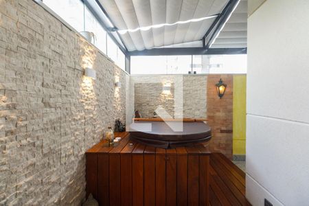 Apartamento à venda com 200m², 3 quartos e 3 vagasSuíte 1 Espaço Garden - Área Privativa Ofurô