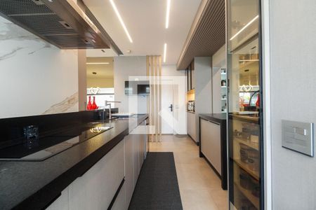 Apartamento à venda com 200m², 3 quartos e 3 vagasCozinha