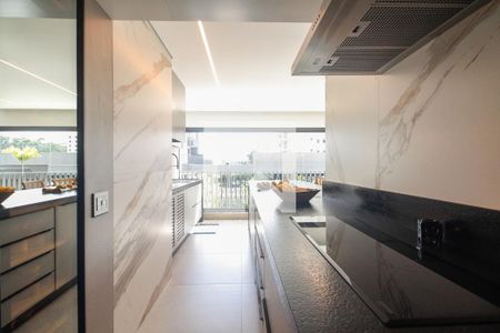 Apartamento à venda com 200m², 3 quartos e 3 vagasCozinha