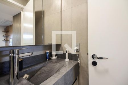Apartamento à venda com 200m², 3 quartos e 3 vagasBanheiros Suíte 1