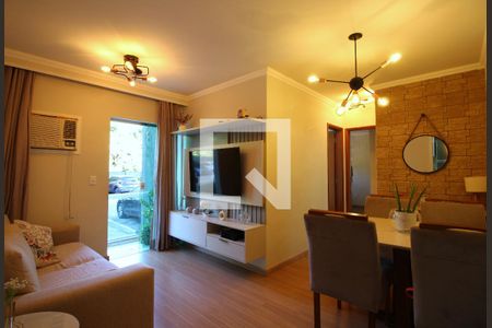 Sala de apartamento à venda com 2 quartos, 48m² em Jacarepaguá, Rio de Janeiro