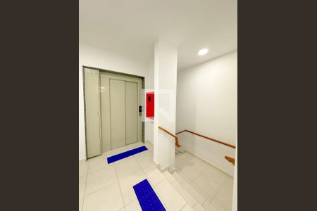 Apartamento para alugar com 56m², 2 quartos e 1 vagaElevador