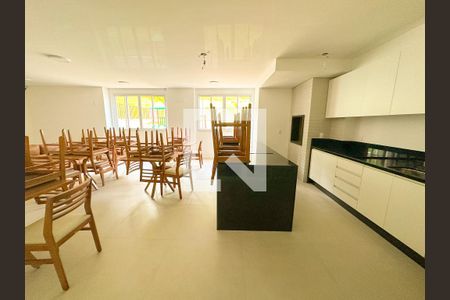 Apartamento para alugar com 56m², 2 quartos e 1 vagaÁrea comum - Salão de festas