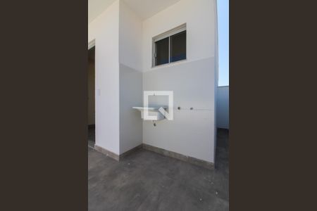 Apartamento à venda com 123m², 2 quartos e 1 vagaÁrea de Serviço