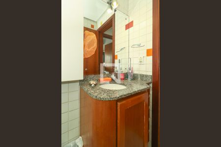 Apartamento à venda com 266m², 4 quartos e 2 vagasBanheiro