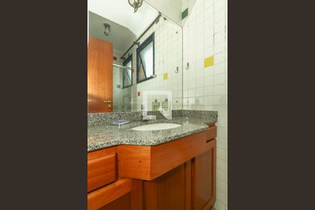 Apartamento à venda com 266m², 4 quartos e 2 vagasBanheiro 2