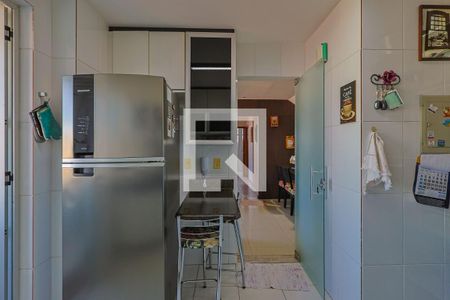 Apartamento à venda com 267m², 4 quartos e 2 vagasCozinha