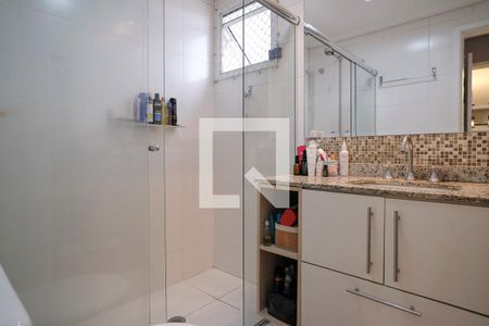 Apartamento à venda com 70m², 2 quartos e 2 vagasBanheiro da suíte
