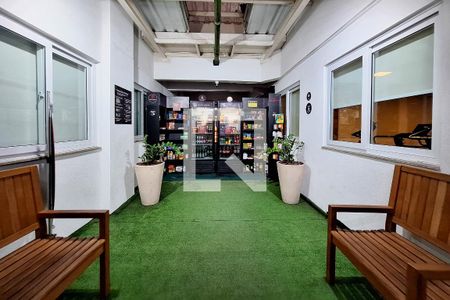 Apartamento à venda com 61m², 2 quartos e 1 vagaÁrea comum - Mercadinho