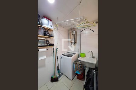 Apartamento à venda com 61m², 2 quartos e 1 vagaÁrea de Serviço